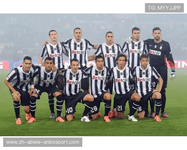 意甲球队在欧冠赛场上的辉煌与挑战回顾